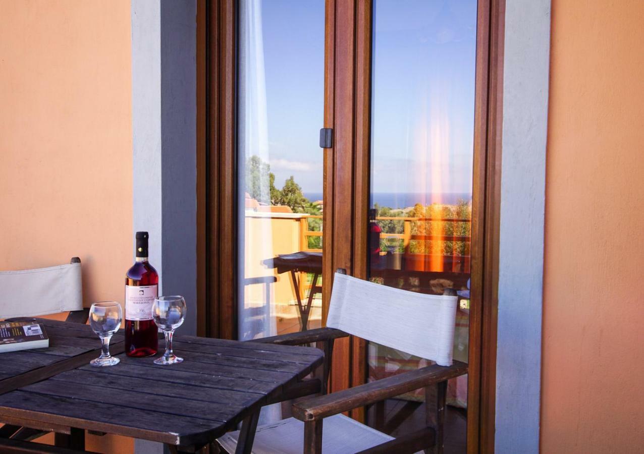 Molivos Sunset Apartments Mithimna Extérieur photo