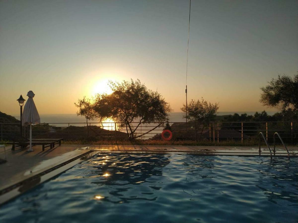 Molivos Sunset Apartments Mithimna Extérieur photo